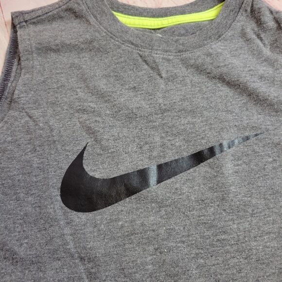 Wonder Nation tank top S6/7 - Picture 2 of 3